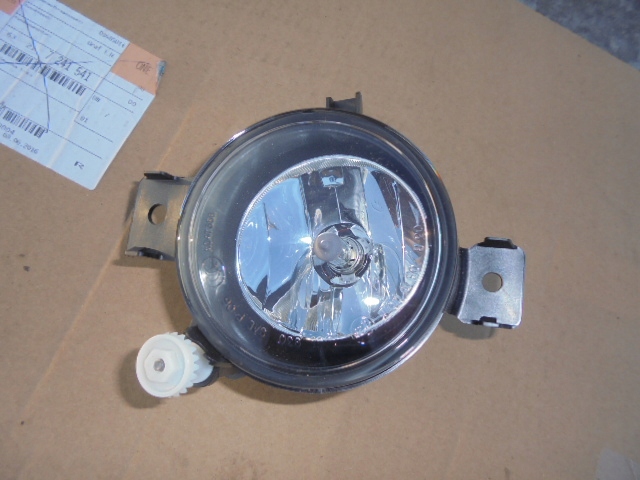 фото №1, Лампа противотуманная bmw e70 63177224644