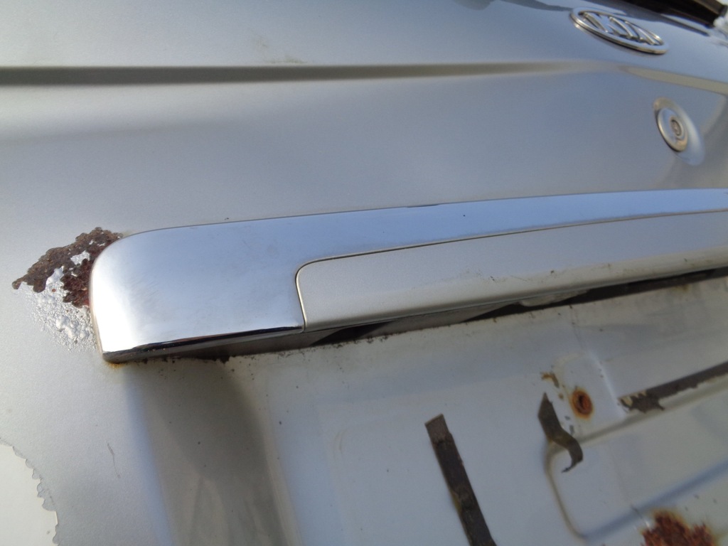 фото №5, Молдинг накладка крышки задняя kia sedona i carnival c5