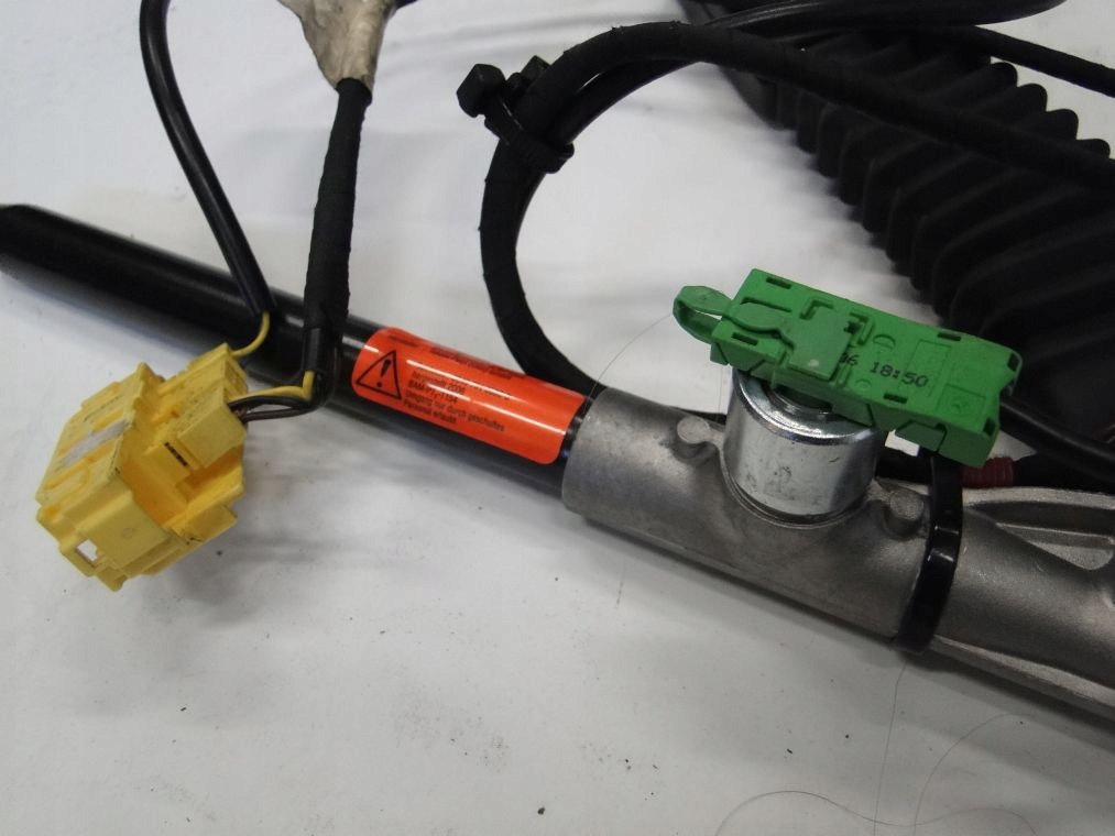 фото №3, Mercedes slk r171 натяжитель сиденье левый a1718600569