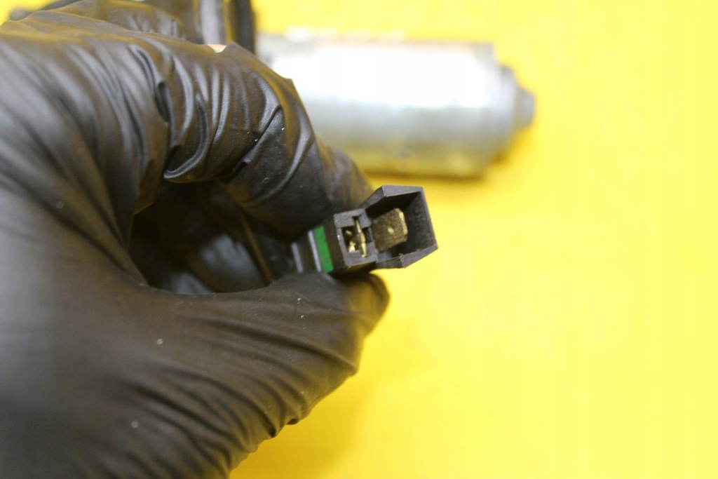 фото №5, Моторчик спинка сидіння a8 d2 fl 0390201628