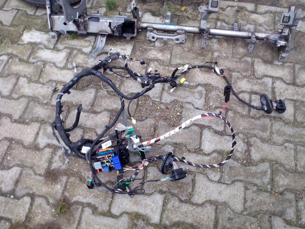 фото №1, Електропроводка джгут панелі консолі renault fluence