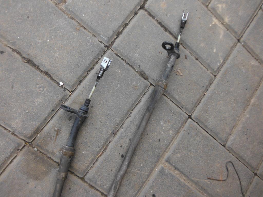 фото №3, Infiniti q50 2.2 d трос тормоза ручного левая