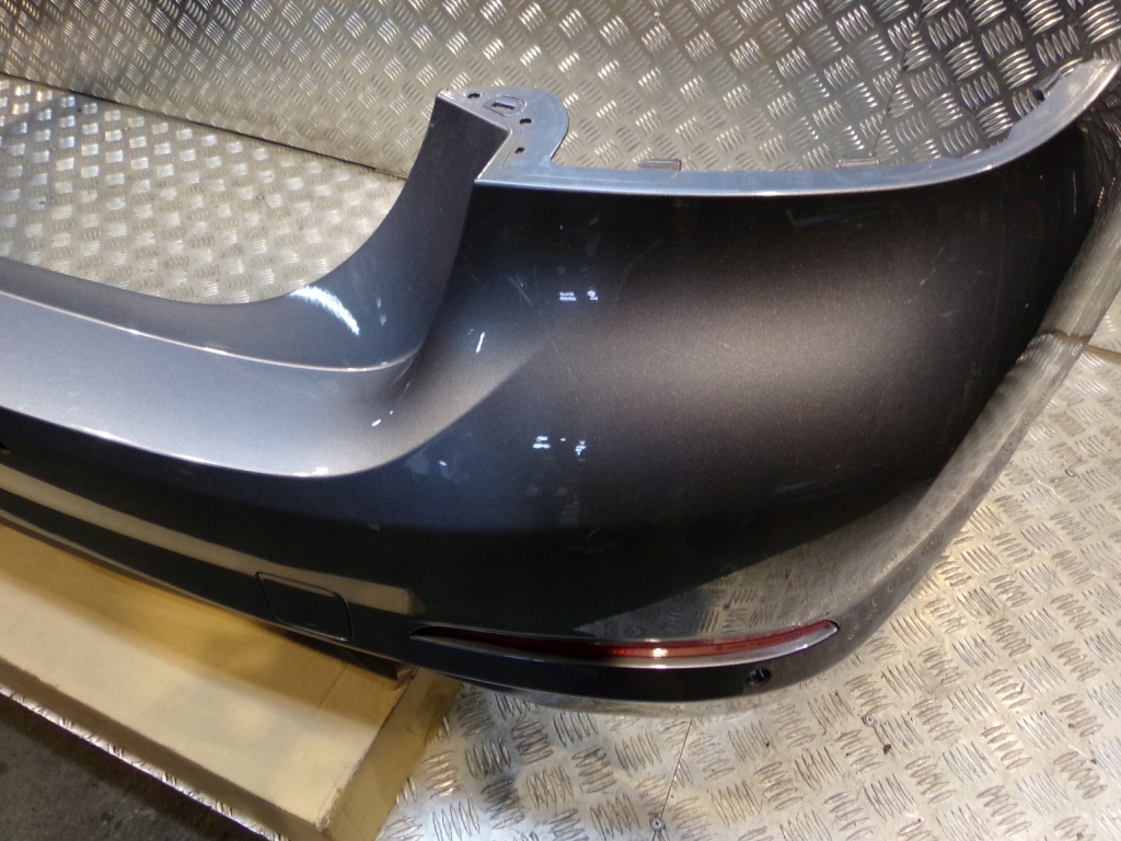 Bmw 5 g30 бампер pdc задня накладка різні кольори в Україні