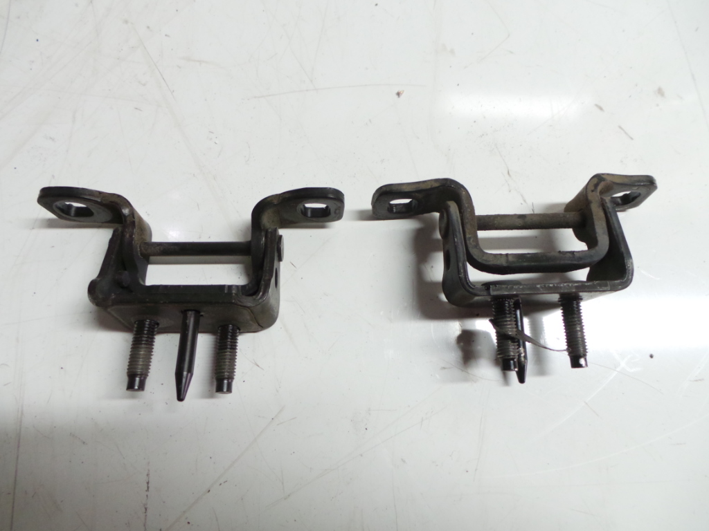 фото №1, Петли крышки задняя volvo xc60