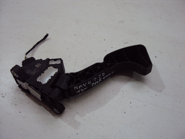 фото №2, Педаль газу toyota rav4 2013-