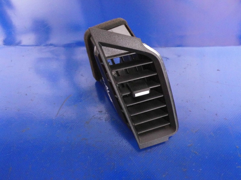 фото №1, Решётка обдув правая средняя ford ranger iii