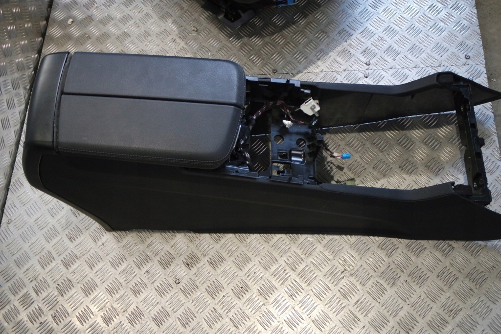 фото №7, Комплект кожа сиденья заднее сиденье mercedes gle w292 coupe